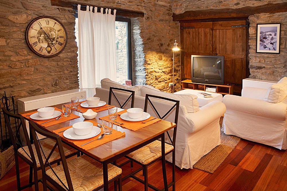 Cal Bou Rural Resort Fontaneda Phòng bức ảnh