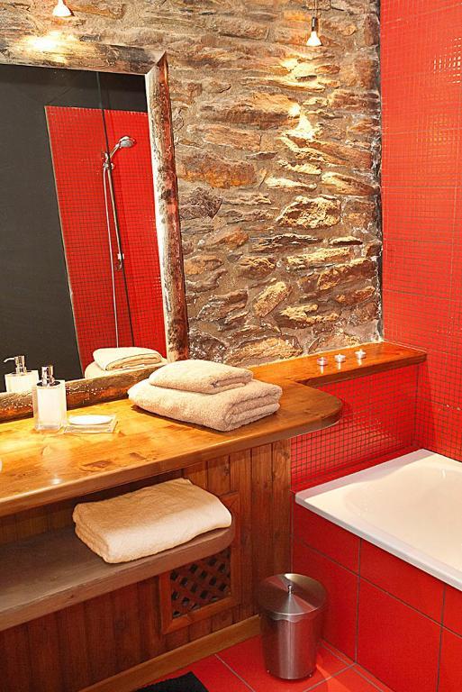 Cal Bou Rural Resort Fontaneda Phòng bức ảnh